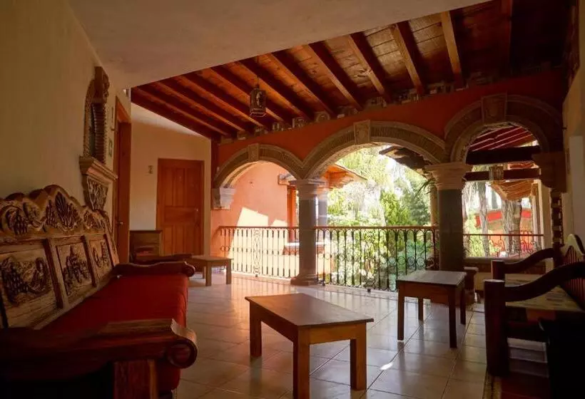 Hotelli Villas San Miguel