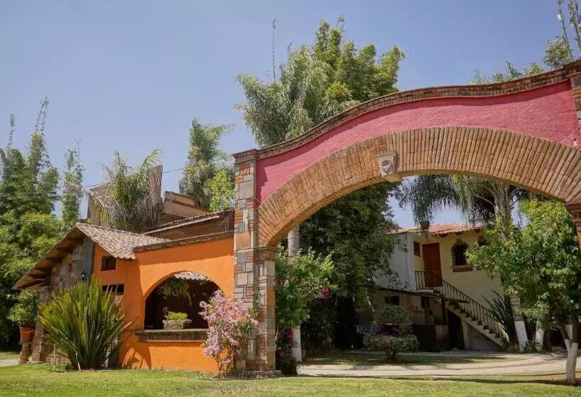 Hotelli Villas San Miguel