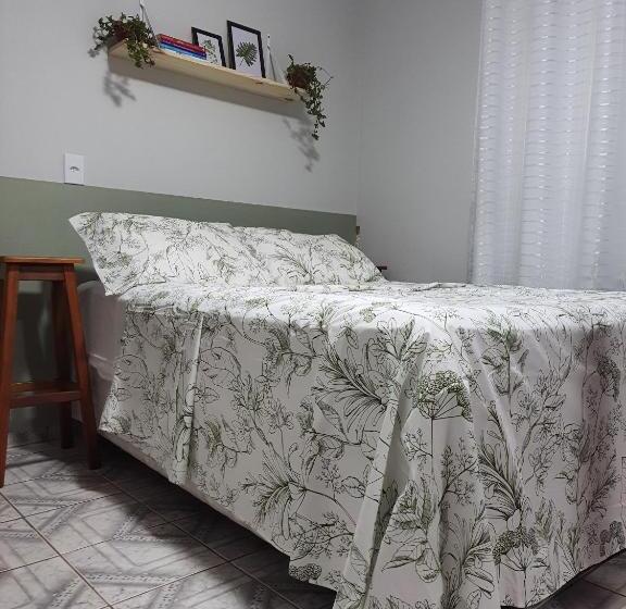 بنسيون Casa Groot