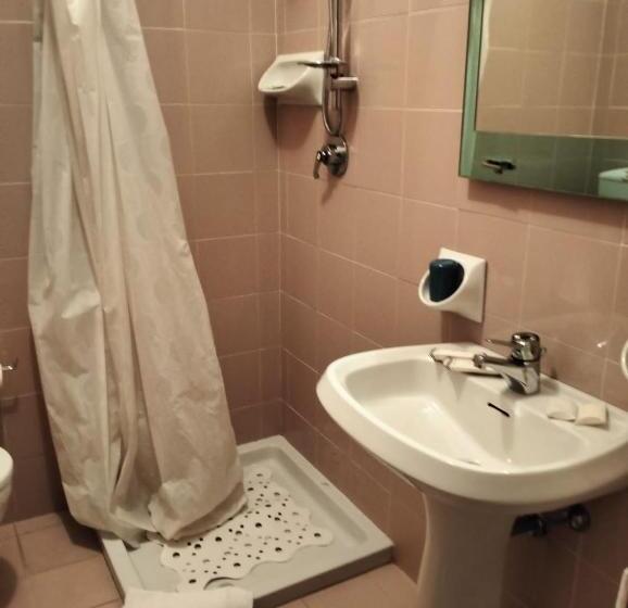 ペンション La Grotta Di San Michele