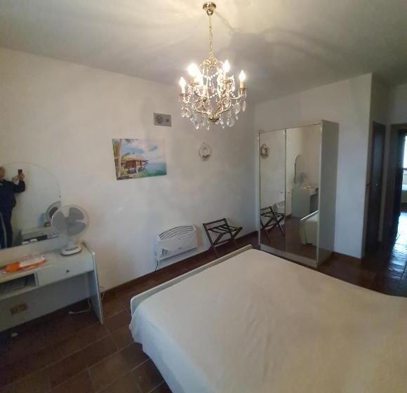 ペンション La Grotta Di San Michele