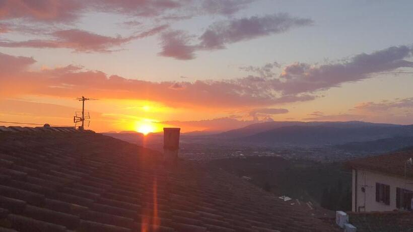 ペンション La Grotta Di San Michele