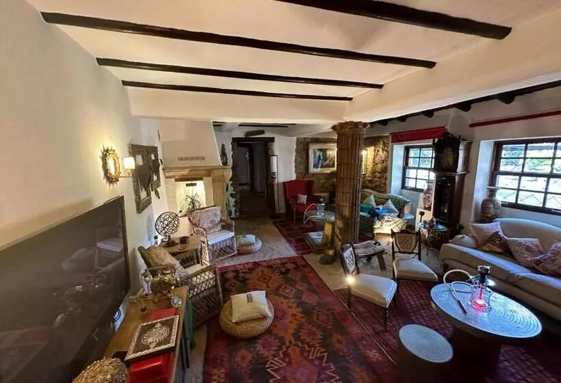 ペンション Nuriah Boutique House