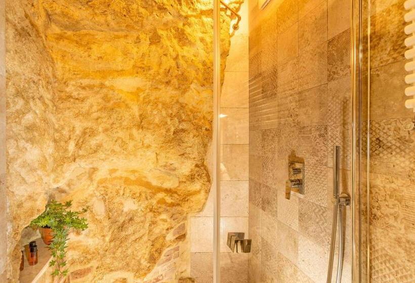 פנסיון Palazzo Falcinelli Luxury Room In Montepulciano Center With Elevator