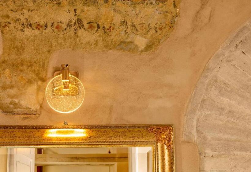 פנסיון Palazzo Falcinelli Luxury Room In Montepulciano Center With Elevator