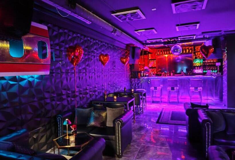 پانسیون Terminal 1