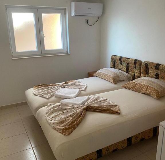 Apartmani Ariana