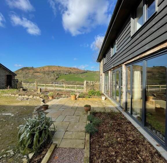 住宿加早餐  The Granary