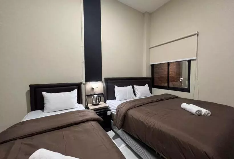 Brenn Hotel Semarang Mitra Reddoorz