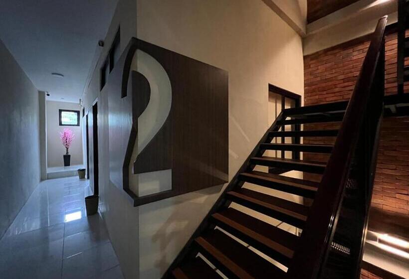 Brenn Hotel Semarang Mitra Reddoorz