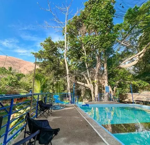 El Bosque Resort Coron