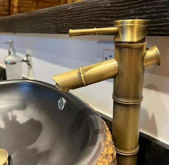 Hotelli Boscaje Solarpunk Habitat