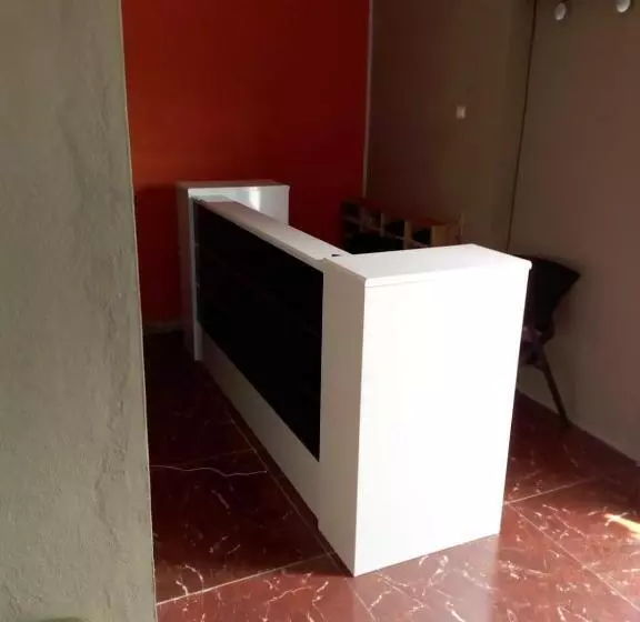 Hotelli Confort