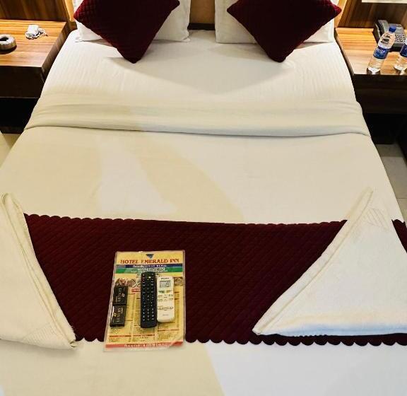 Отель E I Residency Manage By Sb Group