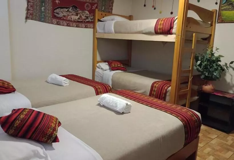 هتل Hostal Samay