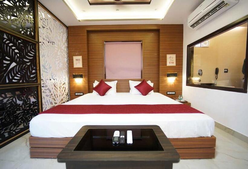 ホテル Ivy Nirvana