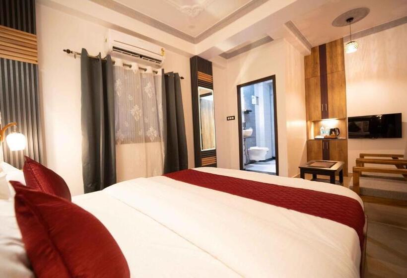 ホテル Ivy Nirvana