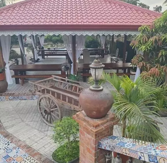 Hotelli Mount Pinatubo Base Camp At Balai Hermogina