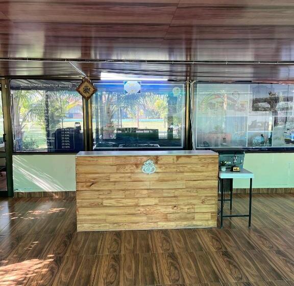 酒店 Unity Village Resort