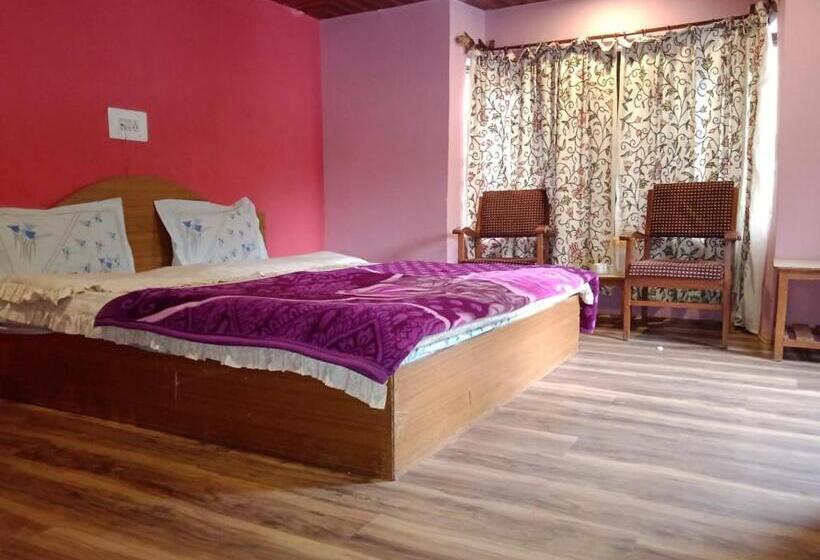 בית מלון כפרי Zaafron Resort