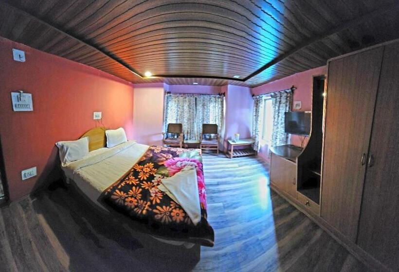 בית מלון כפרי Zaafron Resort