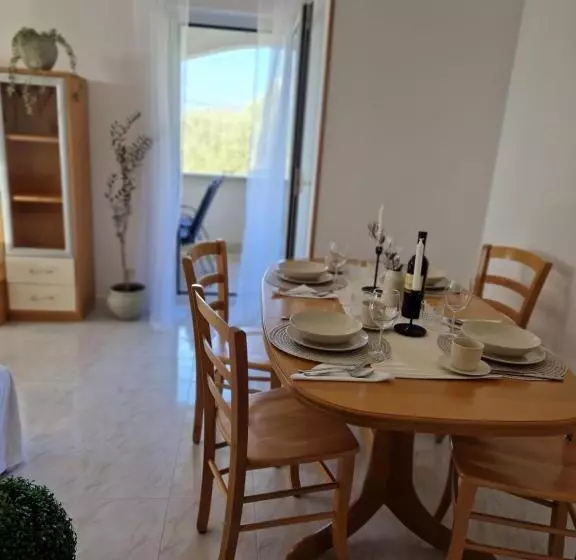 House Olive Garden Strunjan