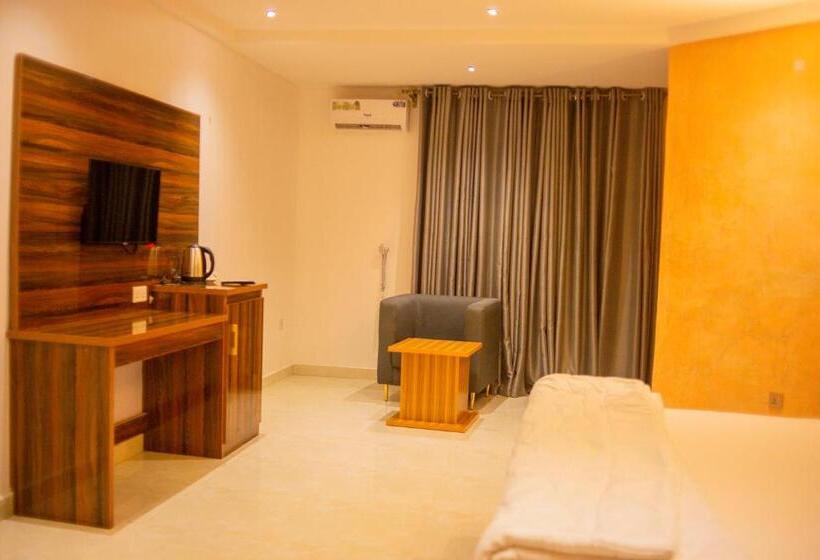 Jimaco Hotels And Suites