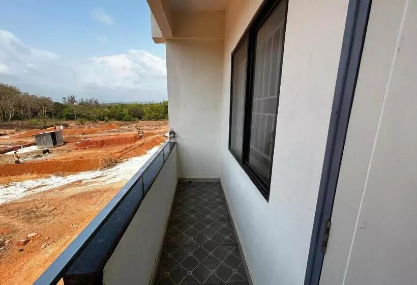 Lostel Backpacker Hostel
