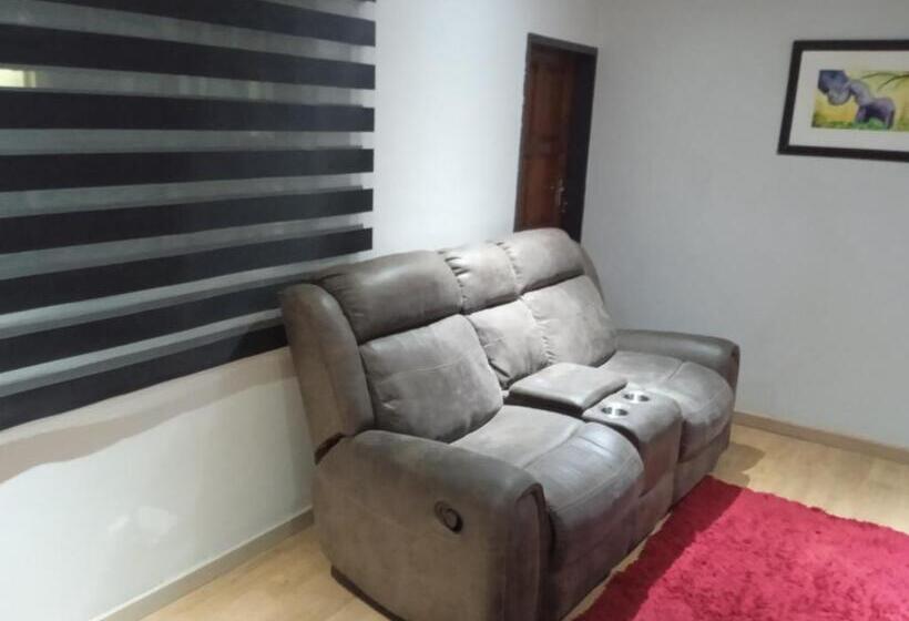 Pension Mangwato Royal Villa