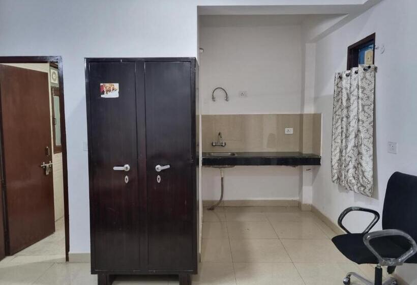 פנסיון Windy Cliff Coliving