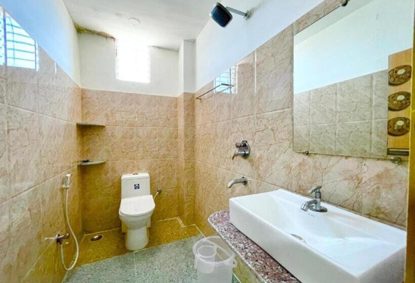 酒店 Coral Suites Puri  Swimming Pool Lift Wifi Facilities  Excellent Choice Of Travellers   Best Seller