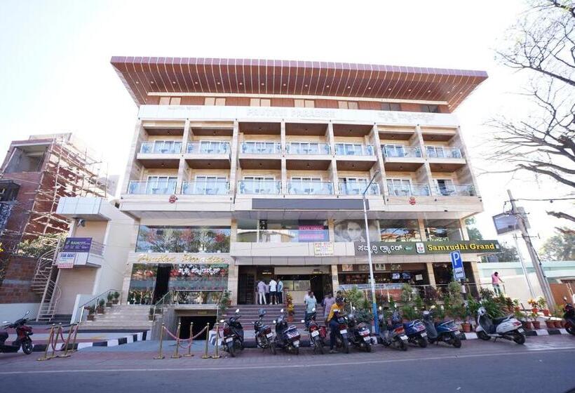 Luxury Hotel Tumkur