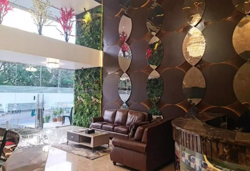 Luxury Hotel Tumkur