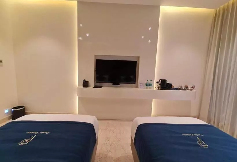 Luxury Hotel Tumkur