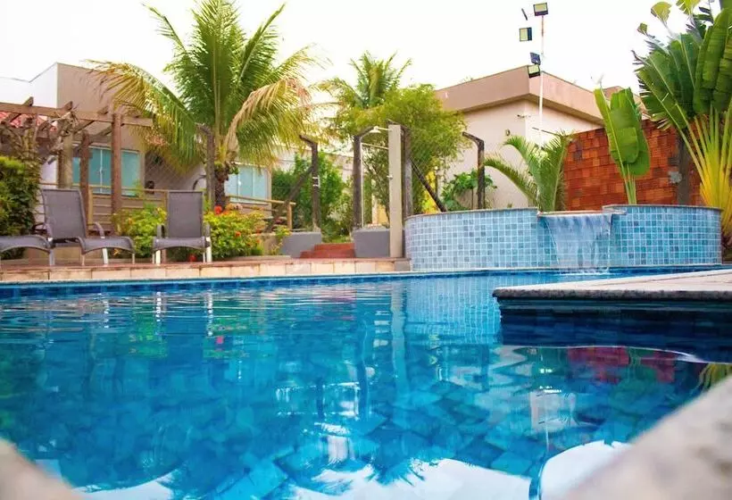 Hotelli Pousada Encantos Do Glória