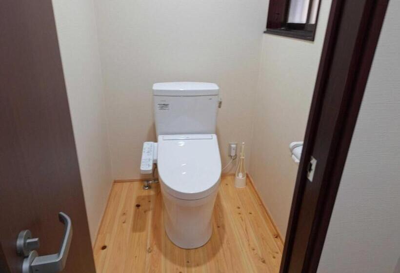 هاستل Gloce Sadoベースキャンプ宿根木