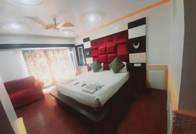 ホテル K2 Inn , Srinagar