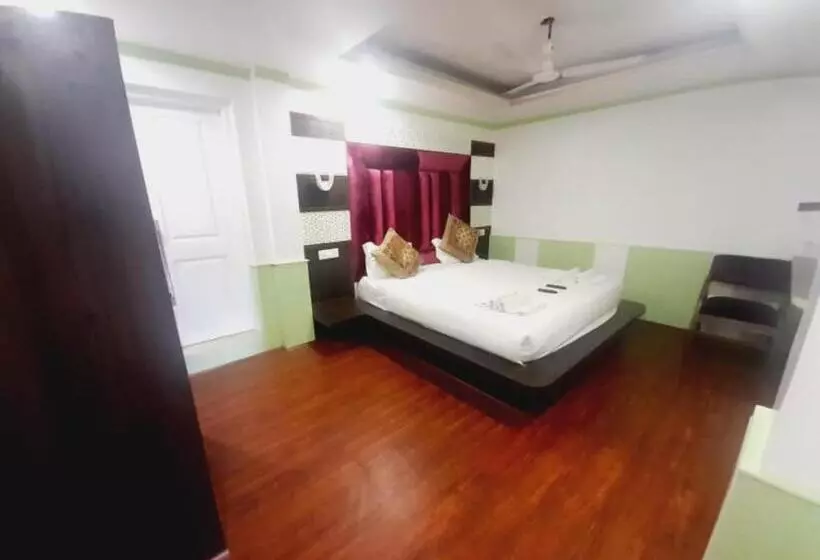 ホテル K2 Inn , Srinagar