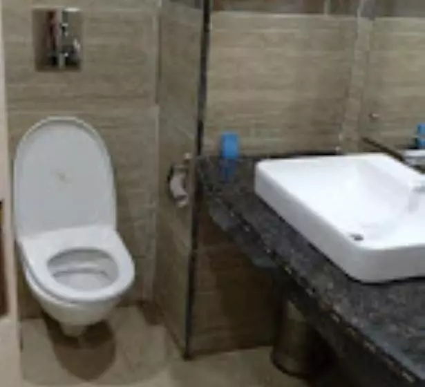 ホテル K2 Inn , Srinagar