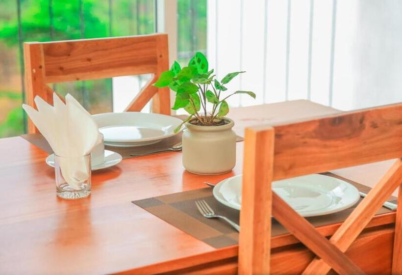 Mount End Hotel Nuwara Eliya