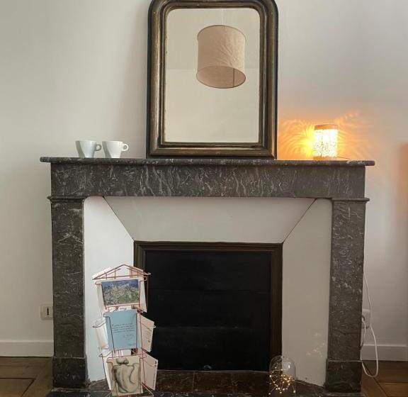 Bed And Breakfast 2 Chambres, 1 Salle D Eau Centre Versailles