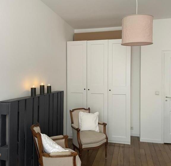 Bed And Breakfast 2 Chambres, 1 Salle D Eau Centre Versailles