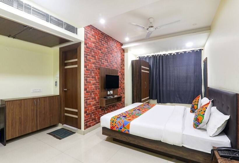 Fabhotel The Kumar Inn