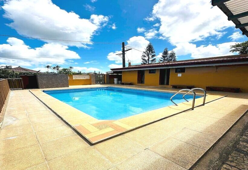 Hotel Villa Adelle At Silang