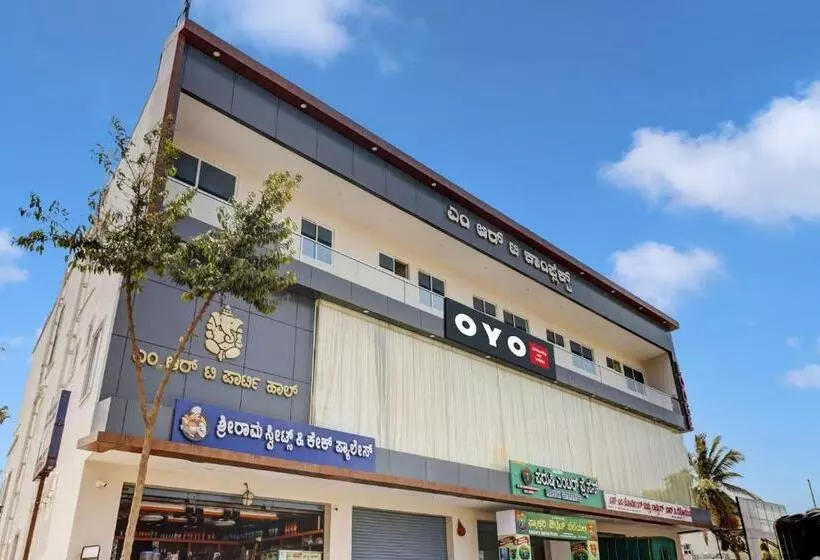 هتل O Sm Boarding And Lodging