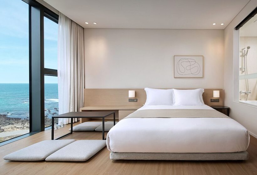 Hotelli Shilla Stay Plus Ihotewoo Ocean Front