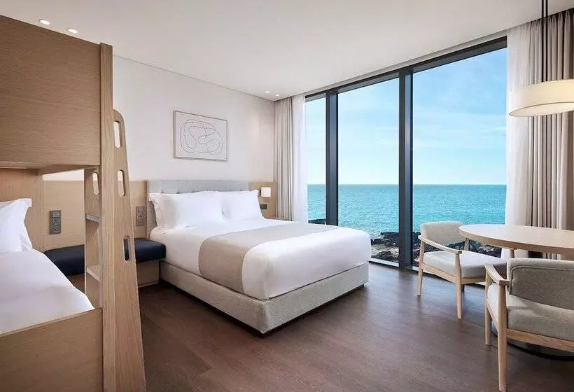 Hotelli Shilla Stay Plus Ihotewoo Ocean Front