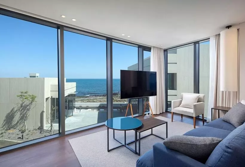 Hotelli Shilla Stay Plus Ihotewoo Ocean Front