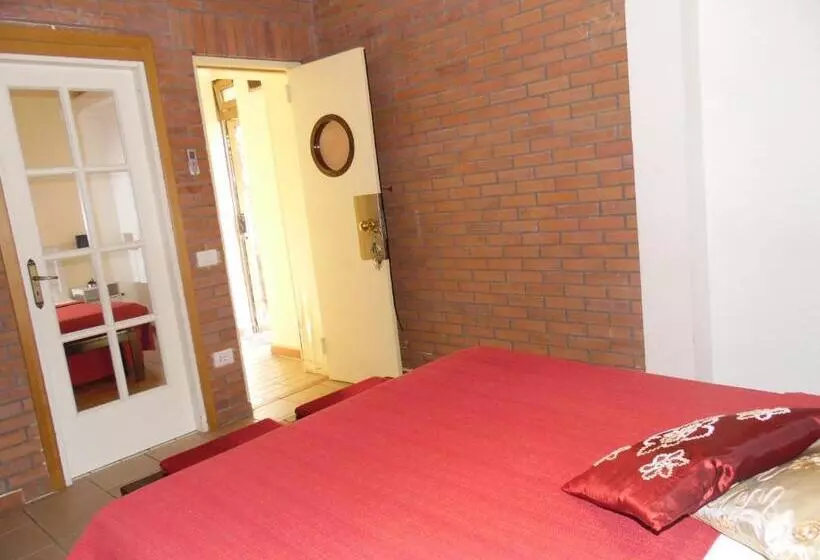 Agorà Hostel