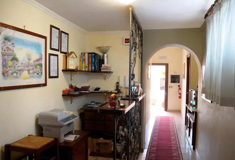 Aamiaismajoitus (B&B) La Villa Del Patrizio